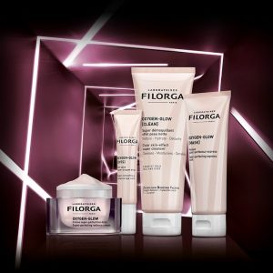 Acheter Filorga en Andorre Spécialisée dans les cosmétiques anti-âge et anti-rides, Filorga se démarque par son expertise unique dans le traitement et la prévention des rides. La marque. Les Laboratoires Filorga développent des solutions anti-âge haute performance, en proposant une ligne française de dermo-cosmétiques