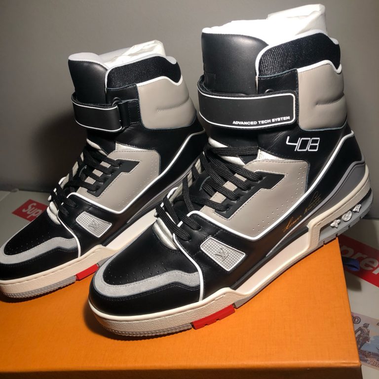 Men’s Artistic Director Virgil Abloh was inspired by vintage basketball shoes in creating his first Louis Vuitton sneaker design. The LV Trainer is both retro and innovative while incorporating several of Louis Vuitton's signatures and featuring exceptional Italian craftsmanship.