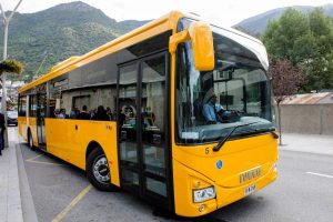 Grupo Julià consolida su presencia en Andorra con su primer servicio de transporte regular en el Principat d'Andorra