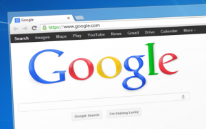 Google ofrece en las búsquedas hoteleras resultados personalizados y google se basa en nuestro historial de búsquedas Google modifica la forma en que los usuarios ven los resultados en función de su comportamiento de búsqueda