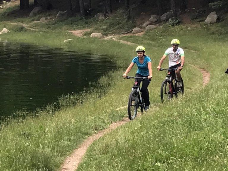 Lloguer de bicicletes de muntanya i e-bikes a Esports Elit Canillo GrandValira Andorra Excursió e-bike, bicicleta elèctrica