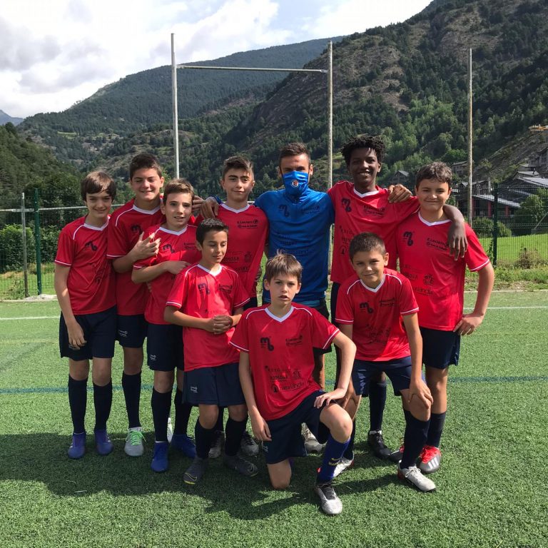 Campus Marc Bernaus Ordino Andorra | Una setmana de somni per a compartir amb els teus amics i aprendre tots els secrets d'aquest gran joc el futbol
