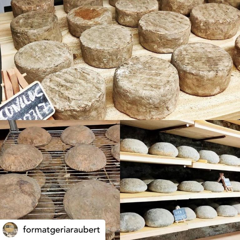 La formatgeria artesanal Casa Raubert s'ha hagut de reinventar amb el coronavirus. Després de dos anys de vida acaba d'entrar al mercat online. Aquestes vendes els han permès seguir treballant durant la crisi i ara ho veuen com una nova via de negoci.