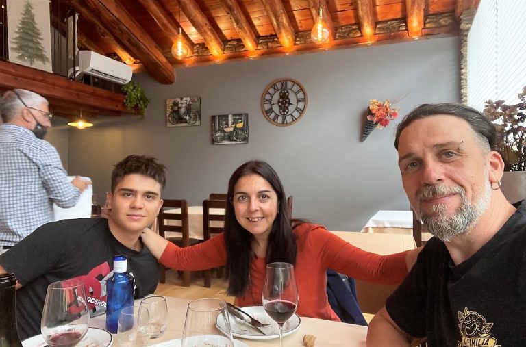 RESTAURANT LA BORDETA DEL POBLE A PAL - ALGUNS PLATS D’AQUEST MES DE SETEMBRE 2021. QUE ENS HAN PASSAT ELS NOSTRES AMICS DE LA PASTISSERIA PIFERRER D'ANGLES.