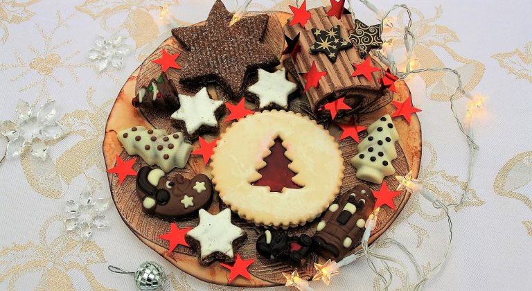 La mejor cena de fin de año en Andorra - ARROSSERIA ANDORRA  Sopar de Cap d’Any 2021 – 2022 – Reserves T.+376649008 –  Arrosseria Andorra  – T.+376826000