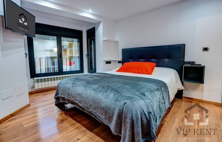 Vip Rent Andorra luxury houses to rent in Andorra +376342097 Casas turísticas Andorra. Rent House With a Suite Room With Hidromassage bath. We have just luxury homes to holidays rent. Properties for vacational rent in Andorra