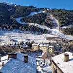 GRIFO VACANCES, location appartements Pas de la Case | Aujourd'hui vendredi 23 février, neige en Andorre. Très belle journée en perspective (Vidéo Rémy) Stations Grandvalira 185 km de pistes skiables + soleil + canon à neige en fonctionnement