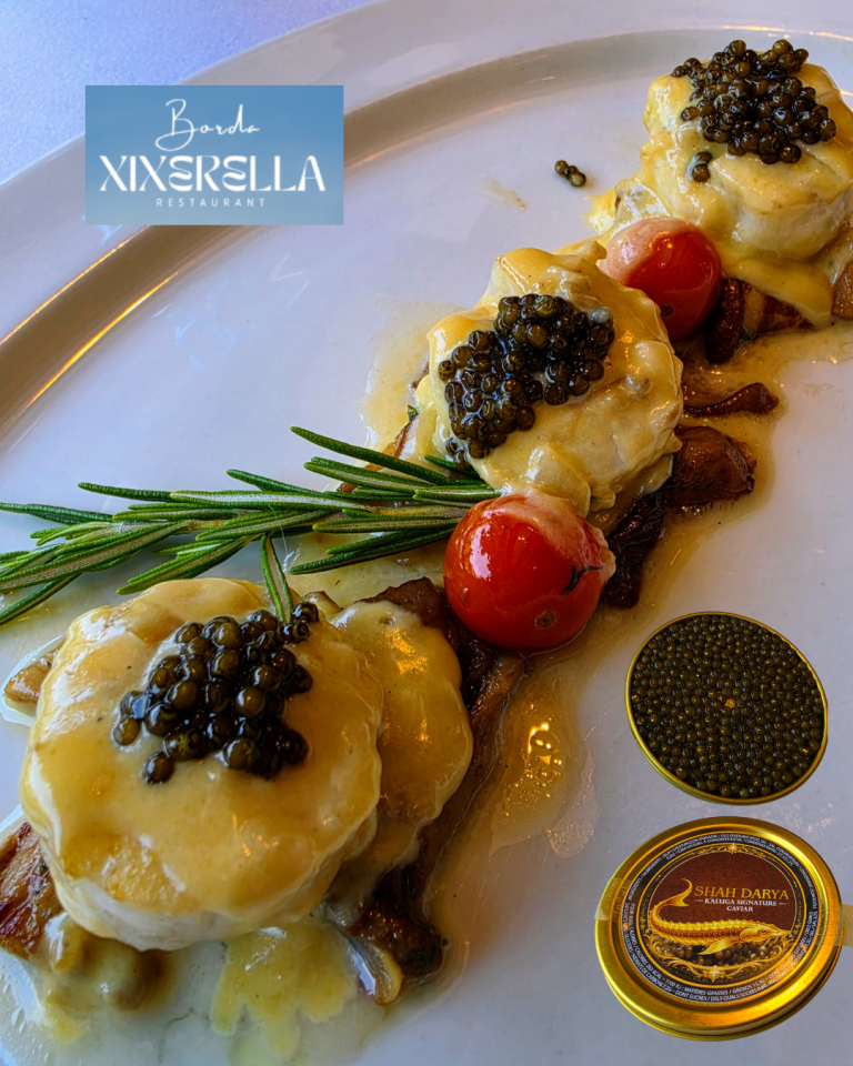 ✨ Aujourd’hui, à la Borda Xixerella, nous avons vécu un moment culinaire d’une finesse exceptionnelle autour d’un plat : la Saint‑Jacques sublimée par notre caviar Shah Daria. Le chef Paulo a imaginé une création d’une précision remarquable : des Saint‑Jacques parfaitement snackées, nappées d’une sauce crème légère, délicate et soyeuse, puis relevées d’une touche de caviar Shah Daria, qui apporte profondeur, élégance et une salinité noble qui prolonge chaque bouchée. Un plat qui illustre à la perfection ce que nous recherchons : la rencontre entre un produit d’excellence et le talent d’un chef capable de le magnifier sans jamais le masquer. En moins de cinq minutes, Paulo a compris notre vision et a créé une assiette qui deviendra une référence pour présenter notre caviar aux restaurateurs et aux particuliers — en attendant l’ouverture de notre boutique le 15 septembre à Andorre‑la‑Vieille. Shah Daria : l’art de la rareté et de l’excellence Notre caviar est une sélection rare, façonnée par le temps, la patience et la noblesse des origines. Chez Shah Prestige, nous réunissons des trésors d’exception : caviar d’excellence safran d’Iran chocolat haut de gamme pistaches premium Chaque produit est une promesse : authenticité, rareté et qualité absolue. Un immense merci à Paulo, à Francisco et à toute l’équipe de la Borda Xixerella pour leur accueil, leur passion et leur talent. Une collaboration qui marque le début d’une très belle aventure gastronomique. #ShahDaria #CaviarDeLuxe #BordaXixerella #GastronomieAndorra #ShahPrestige