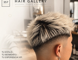 357 Hair Gallery Peluquería Andorra: mucho más que una barbería, una experiencia de imagen masculina prémium. En los últimos años, el concepto de barbería ha evolucionado de forma espectacular. Ya no se trata únicamente de cortarse el cabello o arreglarse la barba. Los hombres buscan espacios donde cuidar su imagen, relajarse y vivir una experiencia completa. En Andorra, uno de los nombres que mejor representa esta nueva filosofía es 357 Hair Gallery, un espacio que ha conseguido posicionarse como una de las barberías de referencia del país. [357hairgallery.com], [357hairgallery.com] Una barbería moderna en el corazón de Andorra Situada en Escaldes-Engordany, 357 Hair Gallery ha creado un concepto innovador que combina barbería tradicional, tendencias actuales y servicios de cuidado personal en un mismo espacio. La marca se define como un centro de premium grooming, donde cada detalle está diseñado para ofrecer una experiencia diferenciadora al cliente. [357hairgallery.com] Su propuesta va mucho más allá del típico corte de cabello. Aquí el cliente encuentra asesoramiento personalizado, técnicas modernas de barbería y una atención enfocada en potenciar su imagen personal. Servicios que marcan la diferencia Uno de los puntos fuertes de 357 Hair Gallery es la variedad de servicios disponibles. Entre los más destacados encontramos: Cortes de cabello masculinos La barbería ofrece diferentes estilos de corte adaptados a las tendencias actuales y a las necesidades de cada cliente. Desde cortes clásicos hasta degradados modernos, el objetivo es conseguir un resultado personalizado y acorde con la personalidad de cada persona. [357 HAIRGA...A | Wonoma], [357hairgallery.com] Arreglo y diseño de barba La barba se ha convertido en un elemento clave de la imagen masculina. En 357 Hair Gallery se realizan servicios de perfilado, arreglo y afeitado clásico con navaja, incluyendo tratamientos premium con toallas calientes, vapor facial y productos especializados. [357 HAIRGA...A | Wonoma] Experiencias de grooming completas Uno de los servicios más demandados son los packs que combinan corte, barba, lavado, peinado y tratamientos faciales. Una opción ideal para quienes desean una transformación completa de imagen en una sola visita. [357 HAIRGA...A | Wonoma] Tratamientos faciales masculinos El cuidado de la piel masculina ya forma parte de las rutinas de bienestar actuales. La barbería incorpora servicios como limpiezas faciales, mascarillas purificantes y tratamientos hidratantes especialmente diseñados para hombres. [357 HAIRGA...A | Wonoma] Diseño de cejas y depilación La imagen masculina moderna presta atención a pequeños detalles que generan grandes diferencias. Por eso también ofrecen servicios de diseño de cejas y eliminación de vello en nariz y orejas mediante técnicas rápidas y eficaces. [357 HAIRGA...A | Wonoma] Una experiencia premium valorada por sus clientes La calidad del servicio es uno de los aspectos más destacados por quienes visitan la barbería. Diversos clientes resaltan la profesionalidad del equipo, la atención personalizada, el ambiente del local y la precisión en cada corte. Además, la marca afirma ser una de las barberías mejor valoradas por sus clientes en Andorra. [357hairgallery.com], [directoriandorra.com] Las opiniones publicadas destacan especialmente: El trato cercano del equipo. La calidad técnica de los barberos. El ambiente moderno y acogedor. La atención a los detalles. La experiencia global más allá del simple corte de cabello. [directoriandorra.com] Más que una barbería Una de las particularidades de 357 Hair Gallery es que ha evolucionado hacia un concepto integral de cuidado personal. Además de barbería, incorpora servicios relacionados con la estética, las uñas y el tatuaje, ofreciendo una propuesta poco habitual dentro del sector en Andorra. [357hairgallery.com], [357hairgallery.com] Esta diversificación responde a una tendencia creciente: el cliente actual busca espacios donde gestionar su imagen de forma completa sin necesidad de desplazarse a diferentes establecimientos. La importancia del grooming en la imagen profesional Hoy en día la imagen personal influye directamente en la percepción profesional y social. Un corte adecuado, una barba bien cuidada y una apariencia impecable generan confianza y transmiten atención por los detalles. Por eso espacios como 357 Hair Gallery han ganado protagonismo, especialmente entre empresarios, profesionales, ejecutivos y personas que entienden que su imagen forma parte de su marca personal. Conclusión 357 Hair Gallery representa perfectamente la nueva generación de barberías premium. Su combinación de técnica, atención personalizada, ambiente moderno y servicios integrales de imagen la convierten en una opción muy atractiva para quienes buscan algo más que un simple corte de pelo en Andorra. [357hairgallery.com], [357hairgallery.com] En un mercado donde la experiencia del cliente es cada vez más importante, esta barbería ha sabido diferenciarse apostando por la excelencia, el detalle y una visión moderna del cuidado masculino. ¿Buscas una barbería en Andorra en la parte alta de Escaldes-Engordany, dirección a La Massana que combine estilo, profesionalidad y una experiencia prémium? 357 Hair Gallery es, sin duda, una de las referencias que merece la pena conocer.