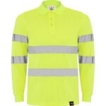 La ropa de alta visibilidad es un tipo de indumentaria de trabajo que incorpora colores fluorescentes y bandas retrorreflectantes para garantizar que los operarios sean detectados con facilidad tanto de día como de noche.  Normativa y Clases Norma ISO 20471: Regula esta indumentaria profesional y la clasifica en tres clases según la superficie de material fluorescente y reflectante que aporta la prenda: Clase 1: Nivel de protección bajo, ideal para entornos con menor riesgo o velocidades de tráfico reducidas. Clase 2: Protección media para trabajos en carreteras secundarias o zonas de circulación hasta 80 km/h (conductores de reparto, personal de almacén). Clase 3: El nivel más alto de visibilidad, obligatorio en autopistas o vías de alta velocidad. Tipos de Prendas Disponibles Parte superior: Camisetas técnicas, polos de manga corta o larga, y sudaderas.  Abrigo y lluvia: Chaquetas, parkas, forros polares, chalecos multibolsillos y trajes impermeables. Parte inferior: Pantalones largos multibolsillos y bermudas con certificación reflectante. Comprar ropa de alta visibilidad en Guardias Publicitat. Ropa de trabajo o laboral con colores fluorescentes y bandas retrorreflectantes para garantizar que los operarios sean detectados con facilidad de día y de noche. 
