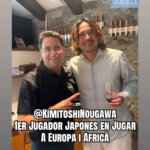 Avui hem tingut l’honor de rebre a la Borda Xixerella a una visita molt especial! Ens ha visitat la llegenda @carles5puyol, acompanyat del seu amic @kimitoshinougawa. Per qui no el conegueu, en Kimitoshi Nōgawa és un exfutbolista professional japonès, nascut a Wakayama. Davanter de formació, va ser internacional Sub-17 amb el Japó i va fer història com un dels primers japonesos a jugar a Europa. La seva carrera l’ha portat a jugar al Brasil amb el Londrina EC, a ser el primer jugador japonès de la història en jugar a Polònia amb el Górnik Zabrze de la primera divisió, a Romania i fins i tot al Camerun amb el Canon Yaoundé, convertint-se en el primer japonès a jugar a l’Àfrica. Un autèntic trota món del futbol! Gràcies de tot cor a tots dos per triar casa nostra, per la vostra simpatia i humilitat. Ha estat un plaer immens tenir-vos a taula. Us esperem sempre que vulgueu! Aquesta és casa vostra! Borda Xixerella la millor Borda d’Andorra #BordaXixerella #Andorra #CarlesPuyol #KimitoshiNogawa #GastronomiaAndorrana #Borda #VisitaEspecial
